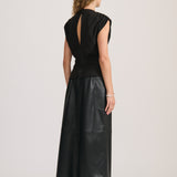 SLEEVELESS WRAP TOP BLACK