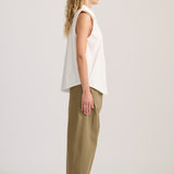SLEEVELESS SHIRT